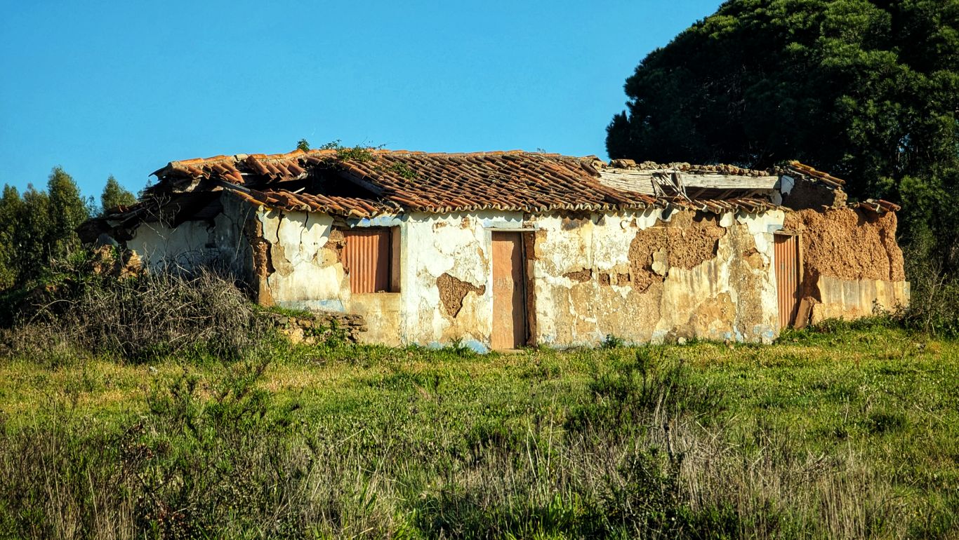 Historischer Weg: 10. Von Monte das Eguas nach Santiago do Cacem